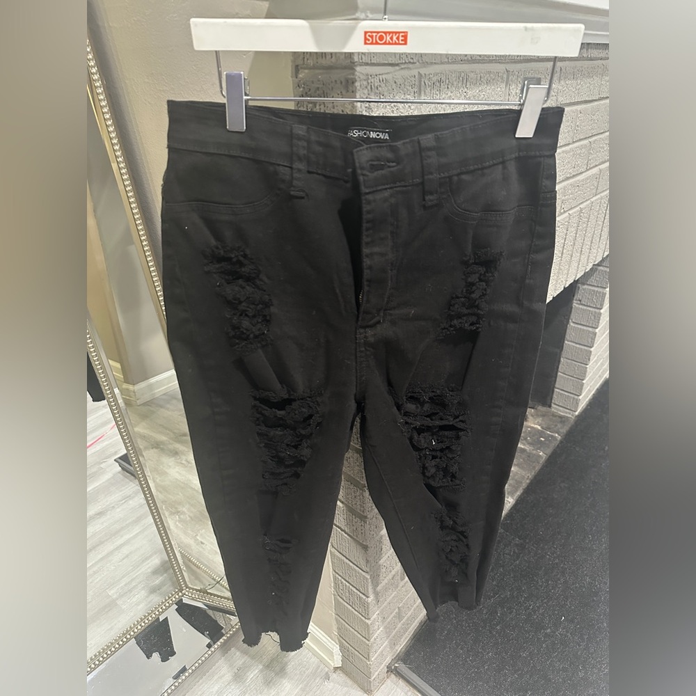 Fashion Nova Black Distressed Men Shorts